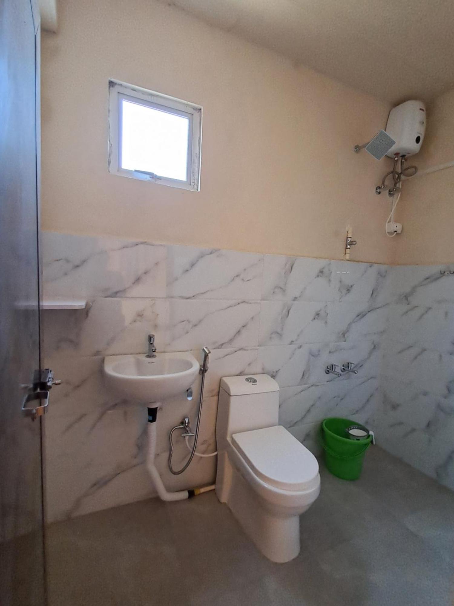 Dormitories/Hosteller, Giftland Homestay Āīzawl Dış mekan fotoğraf