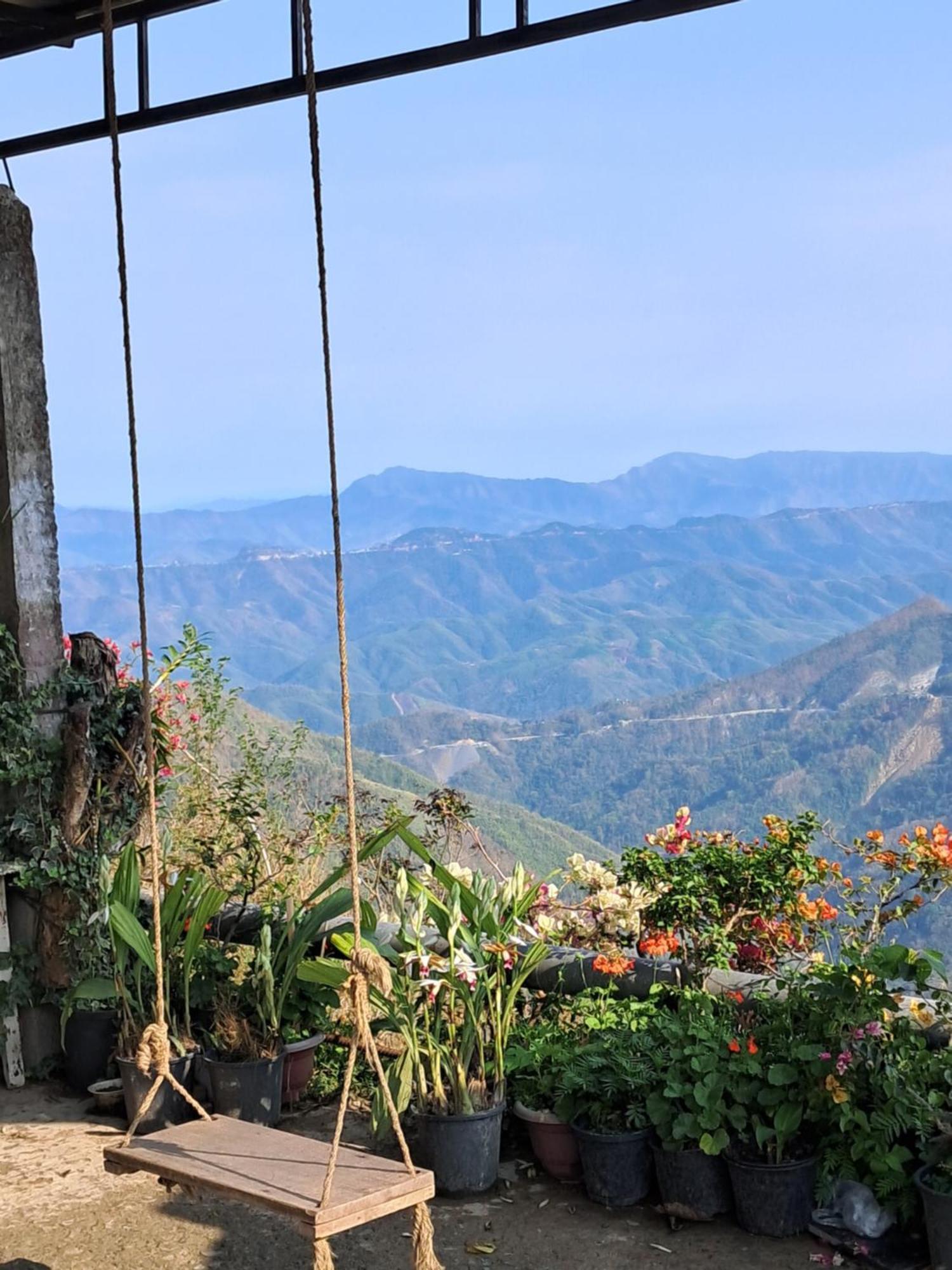 Dormitories/Hosteller, Giftland Homestay Āīzawl Dış mekan fotoğraf